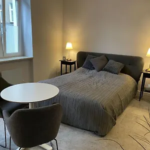 Spacious In The Heart Of Poznan,old Town Poznań
